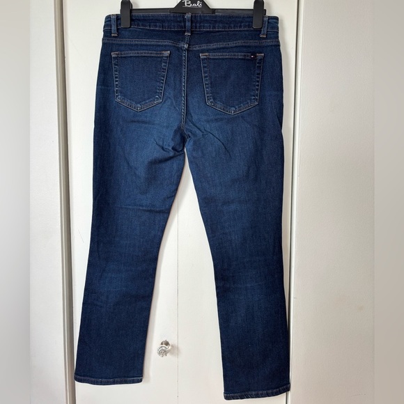 🎉4/30$🎉 Tommy Hilfiger Mid-Rise Denim Jeans - Size 12 - Picture 3 of 5